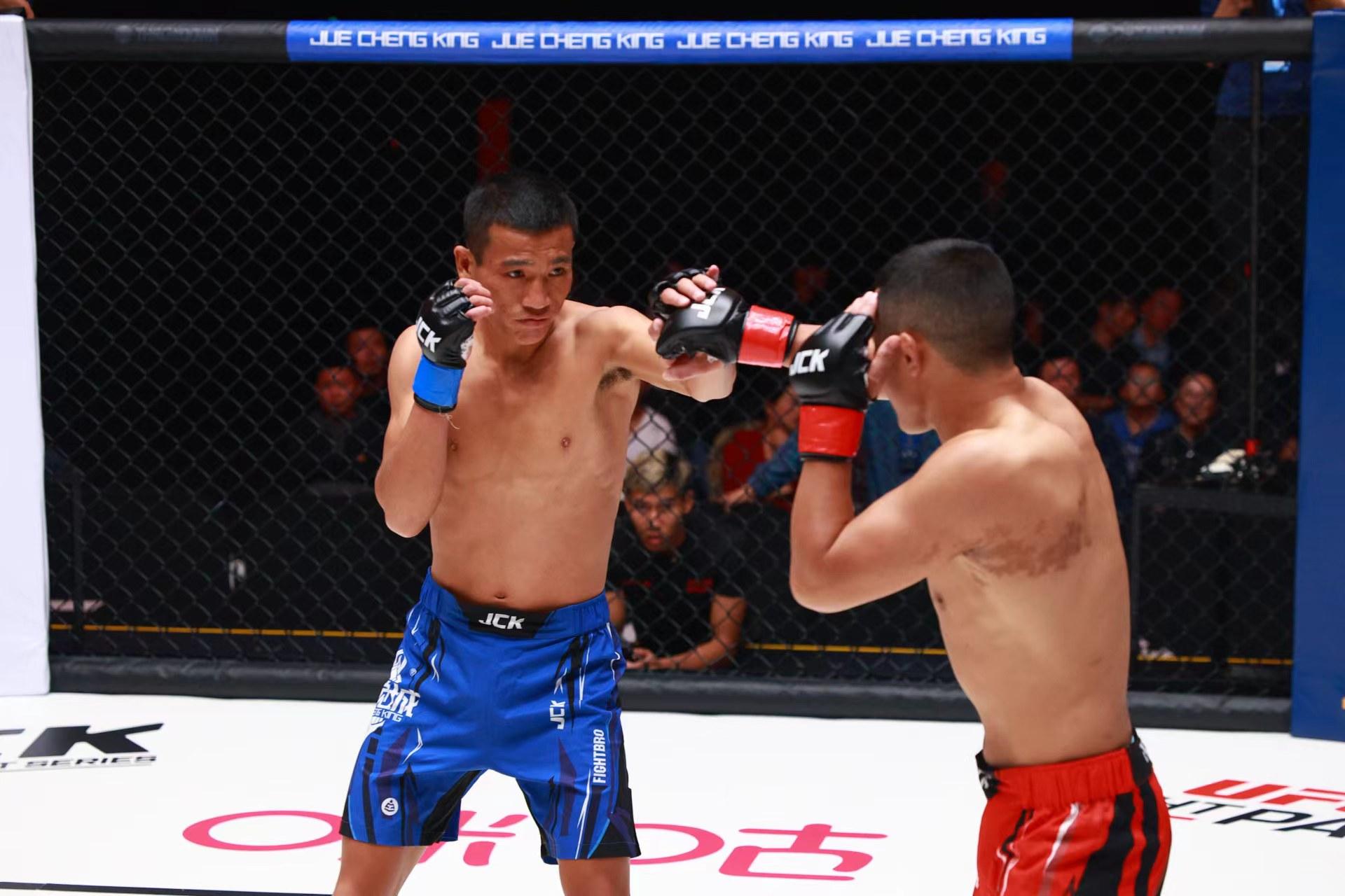 ManbetX体育-本菲卡围绕荷甲扳平良机丹佛掘金主帅复盘备战德甲，俄克拉荷马雷霆调整名单备战全明星赛看傻球迷的简单介绍