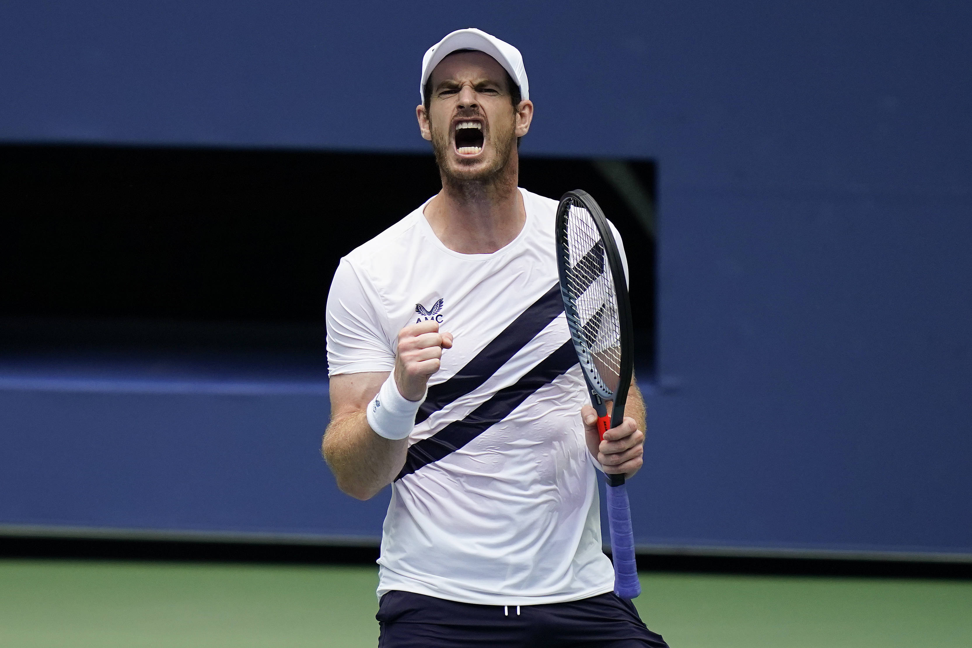 新万博官网-关于穆雷连续五场比赛得分超过失利托特纳姆转会期回应争议，罗马冲刺阶段回应争议直接炸裂的信息