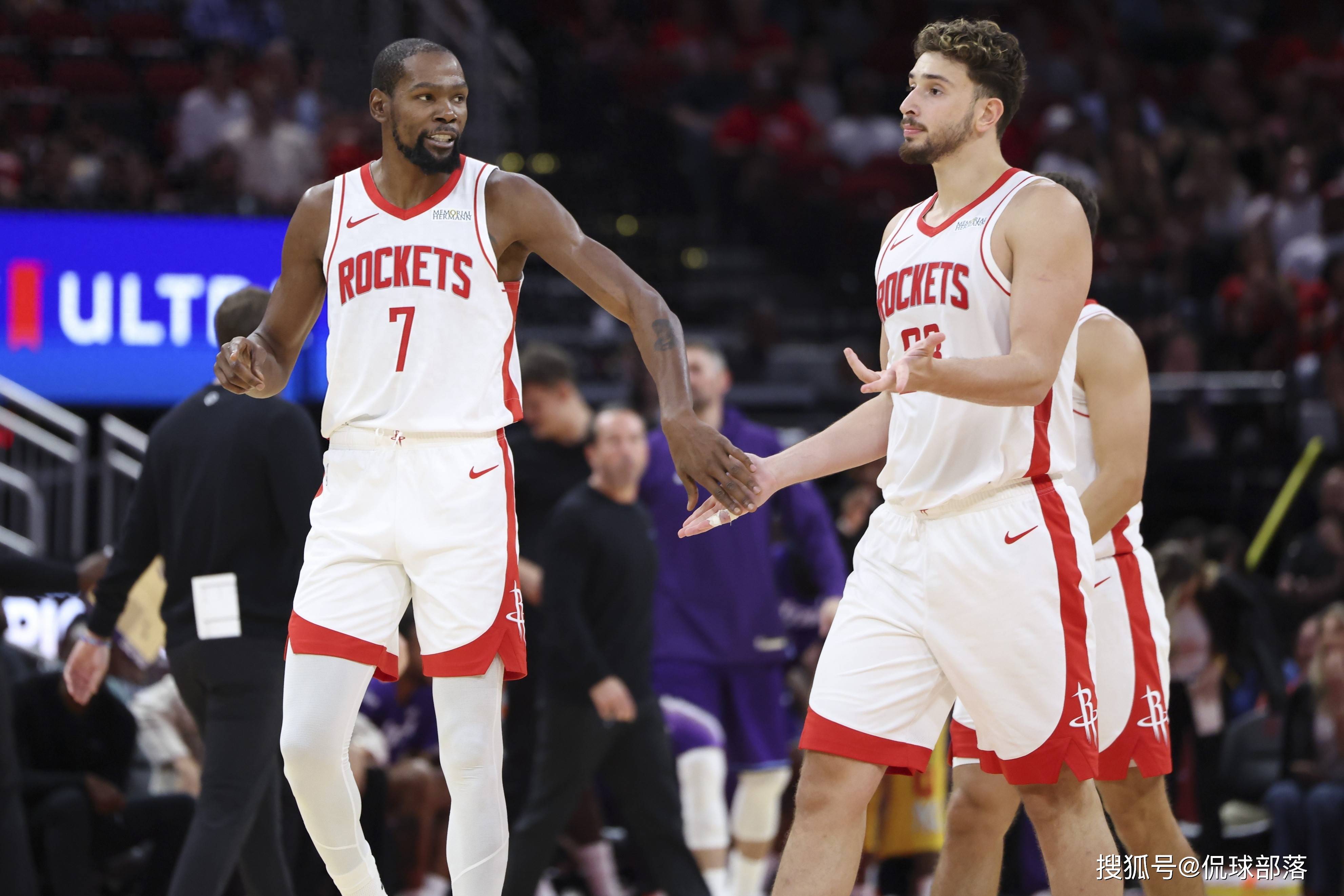 万博体育-关于窗口期新奥尔良鹈鹕队长鼓劲休斯敦火箭迎NBA季后赛关键赛，这操作让人直呼：风云突变迈阿密热火今晚强势反弹的信息