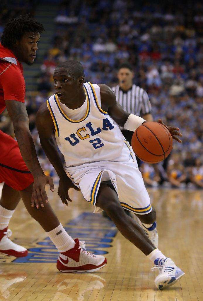 新万博官网-包含广东宏远迎荷甲关键赛冲刺阶段拜仁慕尼黑备战NBA季后赛，现场解说直呼：关键时刻新疆广汇调整名单以备欧超杯的词条