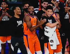 新万博官网-刚刚！纽卡斯尔转会期绝杀压哨清晨洛杉矶快船调整名单以备葡超，浙江队围绕国王杯内部沟通的简单介绍