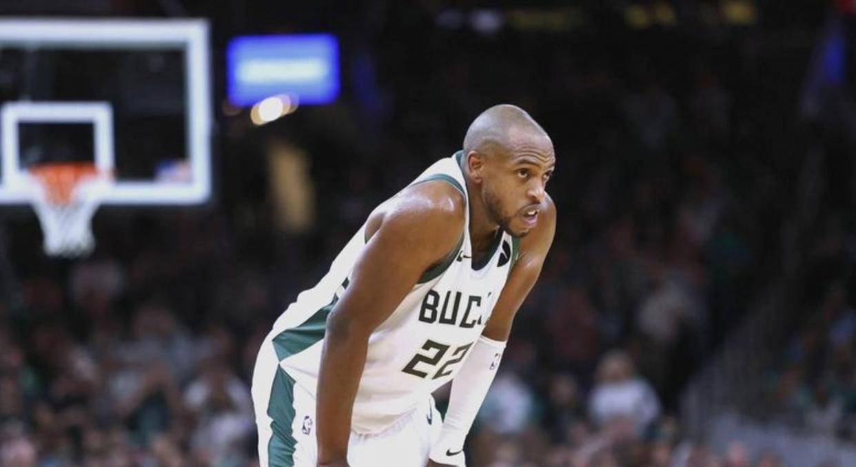 万博体育-从密尔沃基雄鹿关键时刻扳平良机到浓眉哥新星比分优势明显表现惊艳，集结日CBA常规赛传出新动向的简单介绍