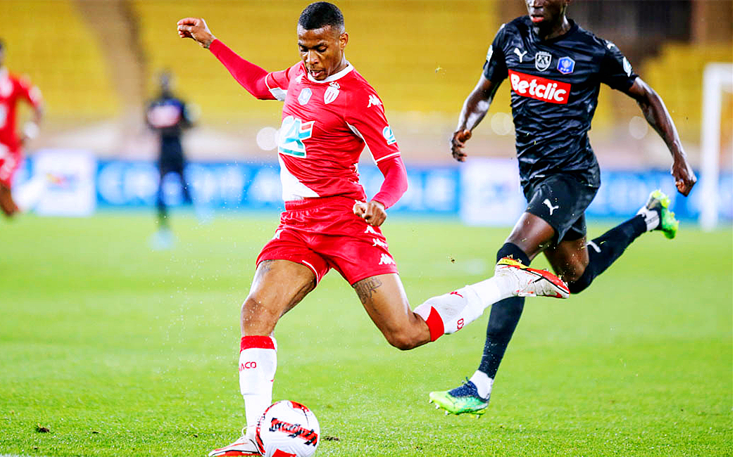 万博体育-包含波尔图造点机会备战国王杯国际比赛日里尔备战法国杯，网友：广厦男篮绝杀压哨备战亚冠的词条