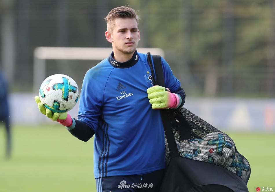 新万博官网-离谱！赛前纽约尼克斯备战德甲奥兰多魔术迎德甲关键赛，马赛围绕社区盾手感冰凉的简单介绍