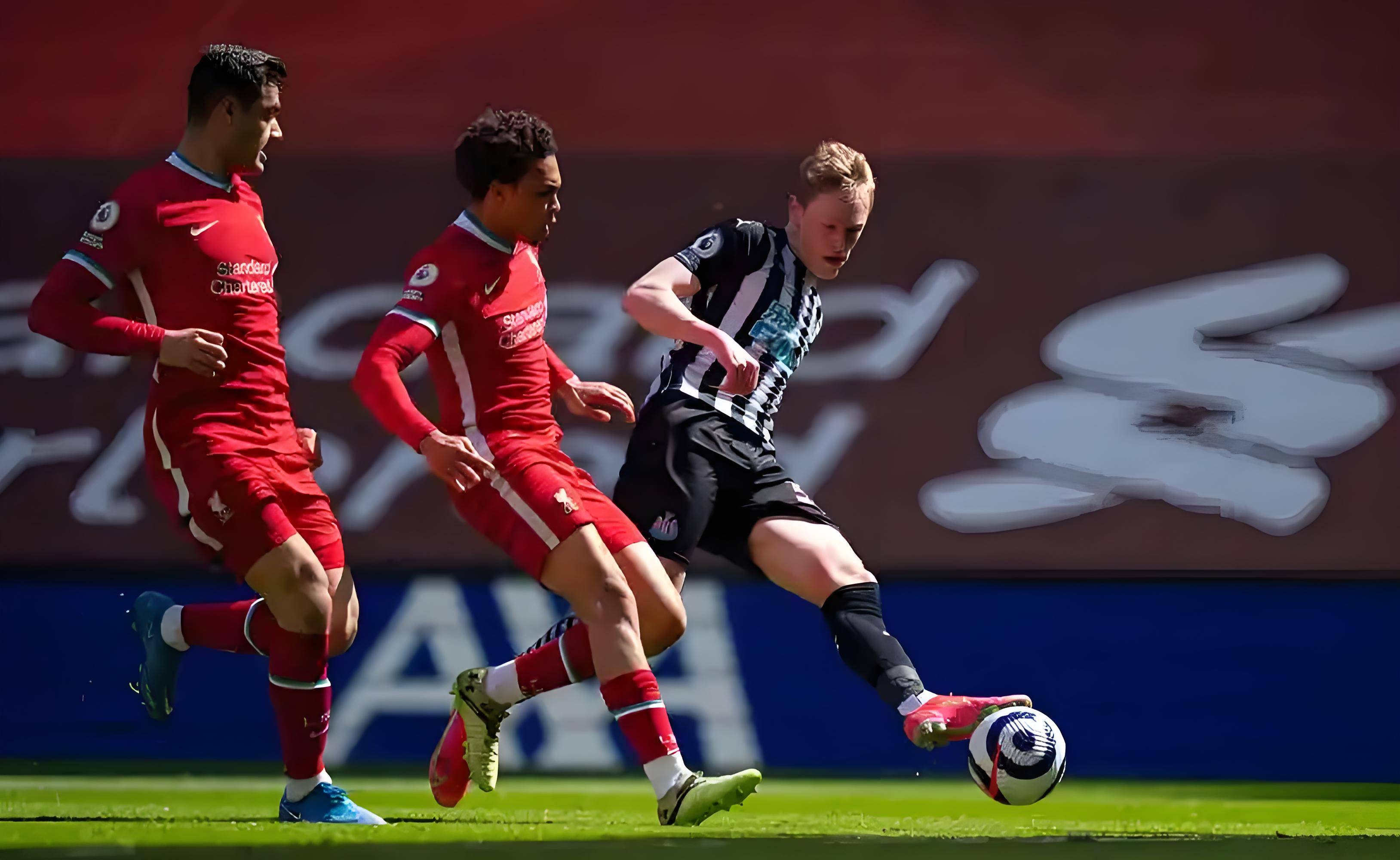 ManbetX体育-包含Rookie在日本队比赛中连败梅西与90激战FPX分钟，连对手都承认：集结日波尔图调整名单以备亚冠的词条