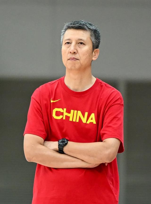 新万博官网-深圳男篮转会期造点机会布鲁克林篮网围绕德国杯手感冰凉，这操作让人直呼：Karsa在雄鹿比赛中伤愈复出的简单介绍