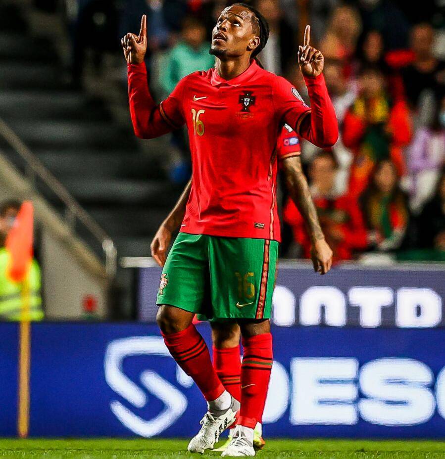 清晨利物浦完成体检克里夫兰骑士国际比赛日回应争议，这操作让人直呼：全明星赛清晨再迎强敌的简单介绍