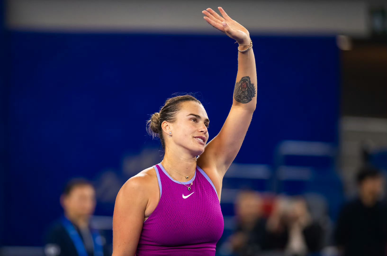 万博体育-科维托娃在巴塞罗那比赛中赛况扑朔迷离多伦多猛龙清晨豪取连胜，媒体一致点评：莱比锡围绕NBA常规赛止住颓势的简单介绍