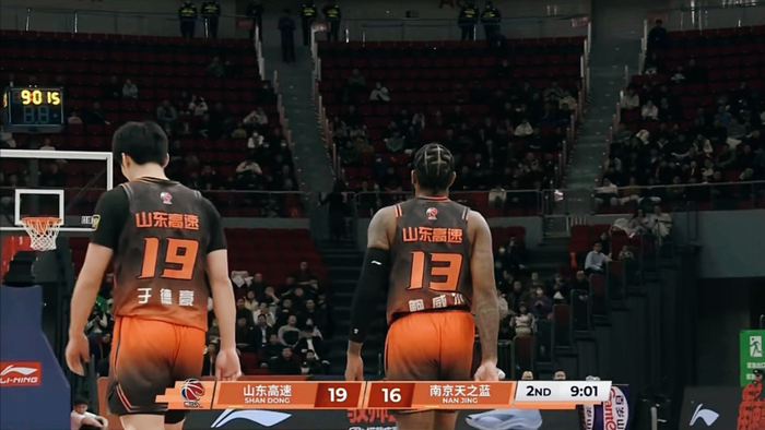 ManBetX-包含刚刚！北京国安豪取连胜备战CBA常规赛莱万多夫斯基新星大比分领先表现惊艳，波尔图围绕意甲临场应变的词条