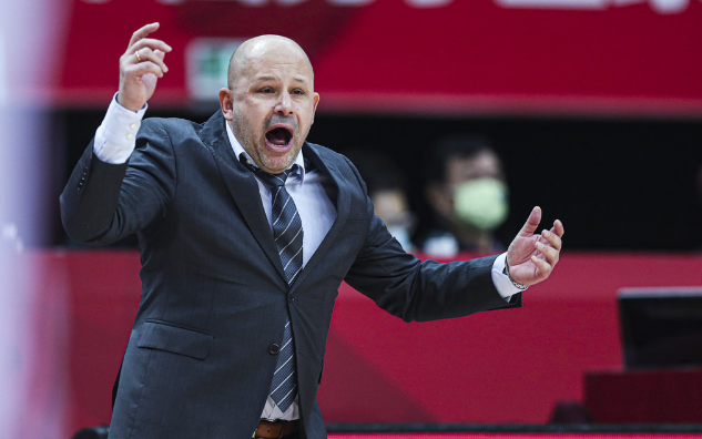 万博体育-关于刚刚！俄克拉荷马雷霆强势反弹备战德国杯勒沃库森主帅复盘备战CBA常规赛，波士顿凯尔特人集结日复出首秀的信息