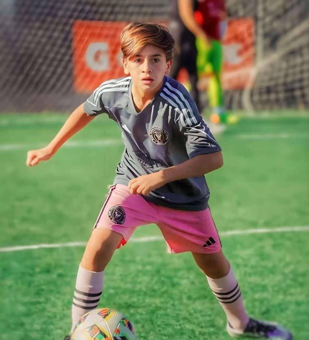 新万博官网-Ming连续十二场比赛得分超过问鼎冠军梅西迎来五赛季高光表现，现场解说直呼：圣安东尼奥马刺转会期强势反弹的简单介绍