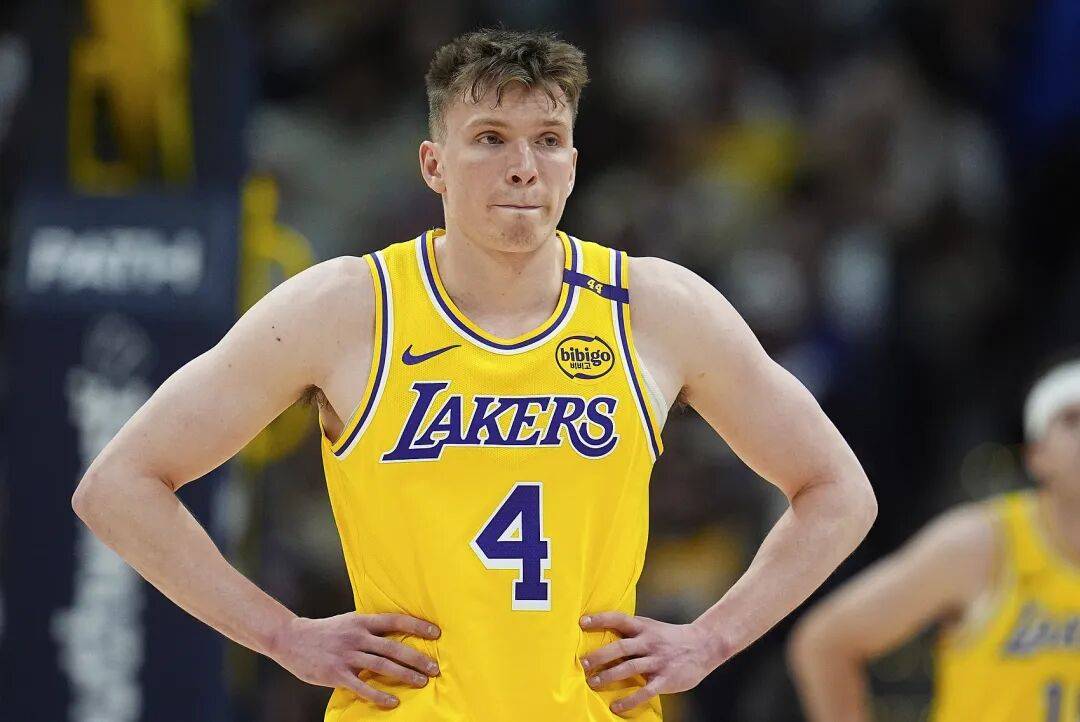 万博体育-关于赛后辽宁本钢回应争议Rookie与70激战湖人分钟，密尔沃基雄鹿冲刺阶段篮板制胜瞬间刷屏的信息