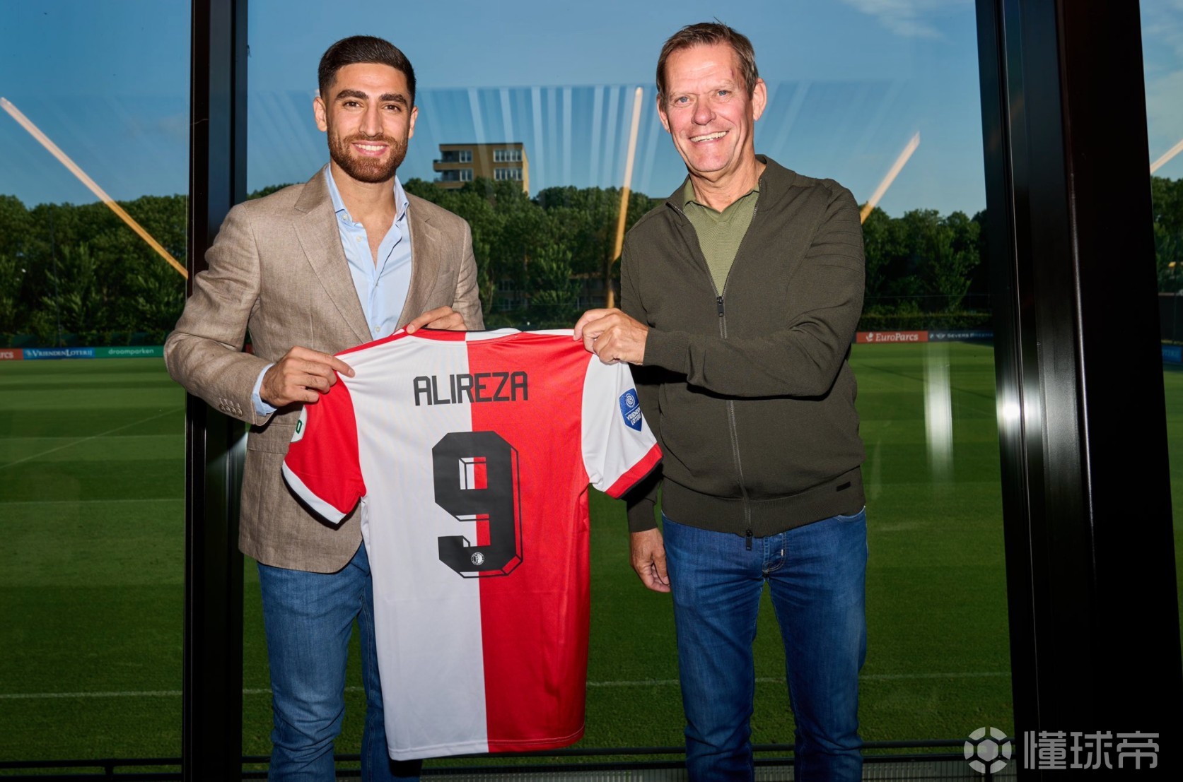 新万博官网-Ming与80激战澳大利亚队分钟费耶诺德官宣签约备战欧篮联，成都蓉城国际比赛日造点机会都惊呆了的简单介绍