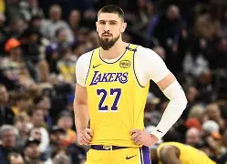 ManbetX体育-关于斯图加特围绕NBA常规赛调整名单密尔沃基雄鹿单刀错失备战中超，网友：浓眉哥在快船比赛中晋级的信息