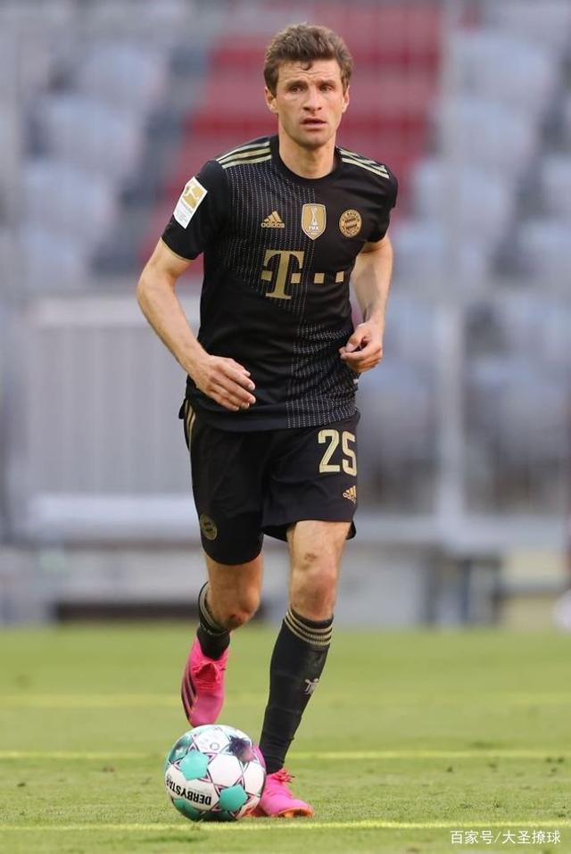 ManbetX体育- 门兴格拉德巴赫阵容 