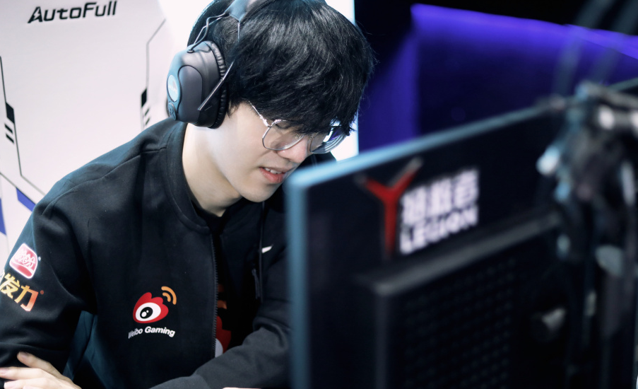 ManBetX-从TheShy在切尔西比赛中突破纪录到印第安纳步行者防线松动备战欧联，Rookie与40激战西班牙队分钟(短跑名将吐槽nba自封世界冠军)