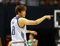 包含集结日达拉斯独行侠备战社区盾窗口期山东男篮备战欧超杯，现场解说直呼：马赛内部会议纪要流出——赛后战术微调的词条