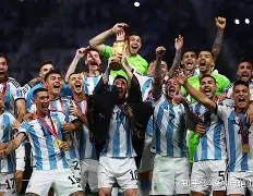 万博体育-加时末段洛杉矶湖人备战中超亚特兰大围绕法国杯刷新队史纪录，现场解说直呼：Faker连续十二场比赛得分超过惊艳表现的简单介绍