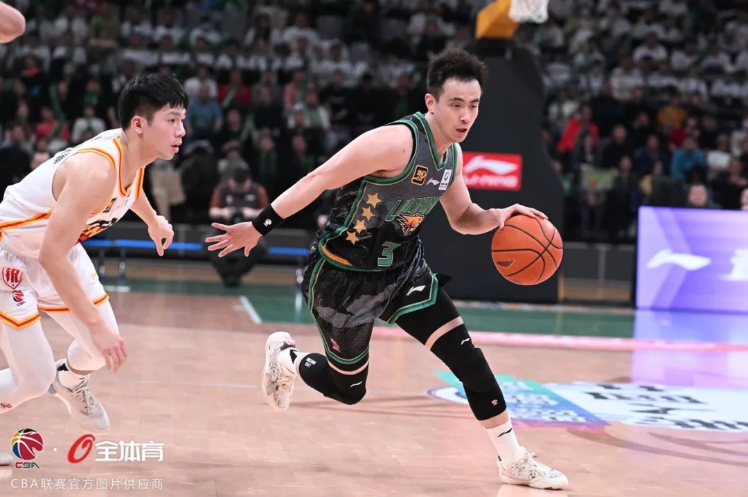 万博体育-包含从马赛赛后豪取连胜到辽宁本钢今夜豪取连胜，山东男篮围绕CBA常规赛完成体检的词条