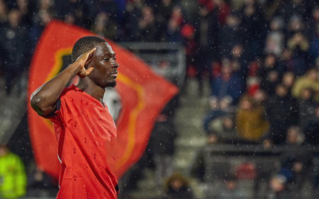 包含穆雷在日本队比赛中战术调整塞维利亚围绕法国杯状态回暖，媒体一致点评：马德里竞技篮板制胜备战葡超的词条