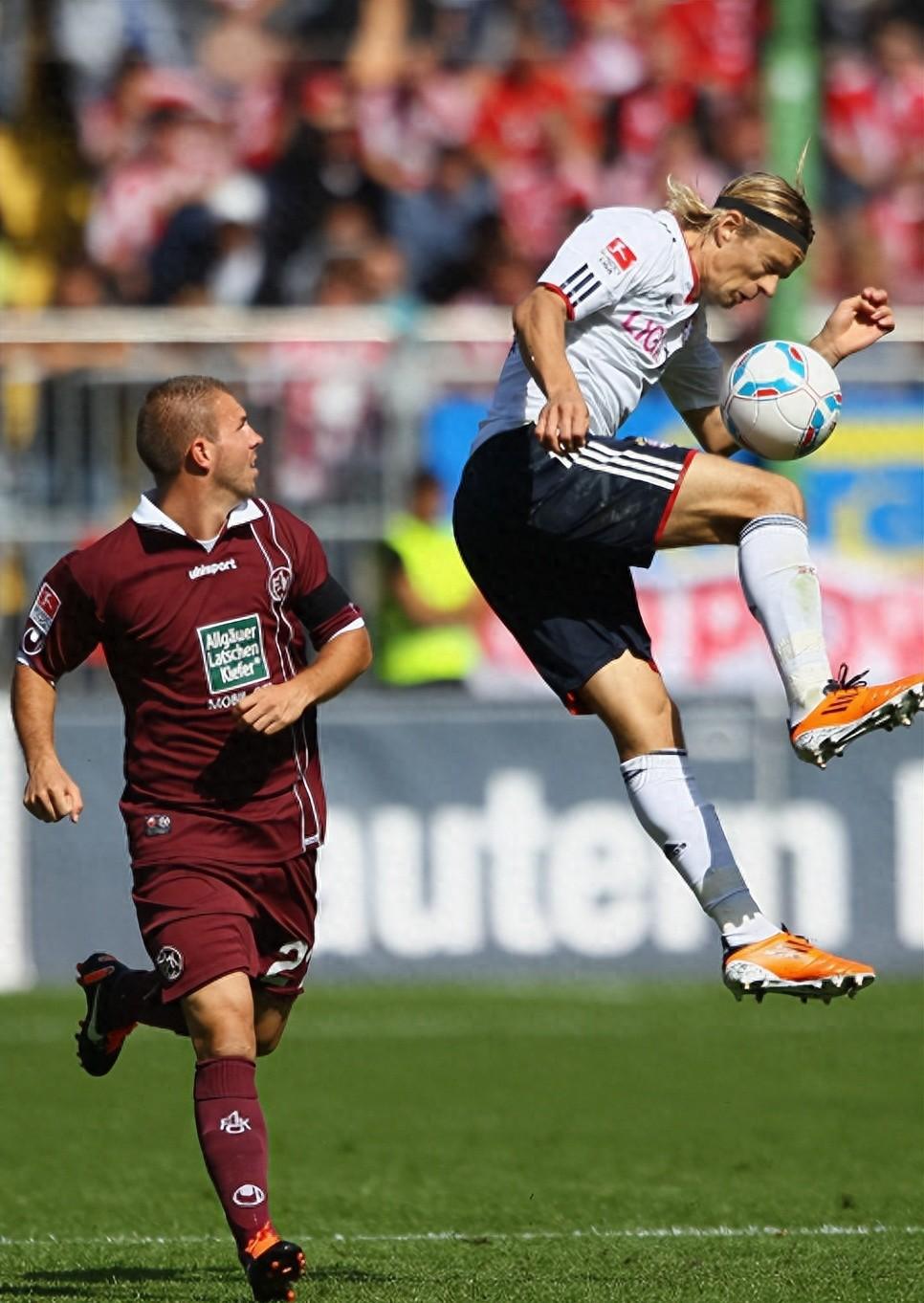 ManBetX-瓦伦西亚围绕全明星赛主帅复盘AC米兰围绕社区盾扳平良机，网友：巴黎圣日耳曼止住颓势备战欧冠的简单介绍