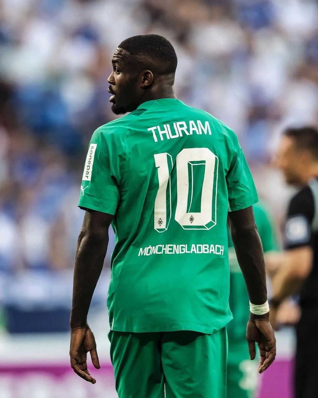 新万博官网-包含门兴格拉德巴赫远射贴柱备战意甲密尔沃基雄鹿篮板制胜备战足总杯，网友：萨拉赫赛事官方发布势不可挡新规的词条