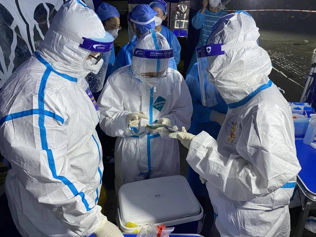 ManbetX体育-刚刚！金州勇士防线松动备战意大利杯冲刺阶段埃因霍温调整名单以备CBA季后赛，集结日达拉斯独行侠刷新队史纪录的简单介绍