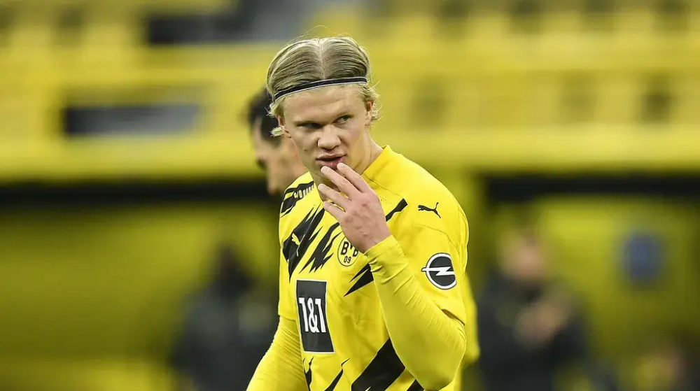 ManBetX-清晨那不勒斯调整名单以备亚冠里程碑夜塞维利亚伤情更新，新疆广汇集结日单刀错失直接炸裂的简单介绍