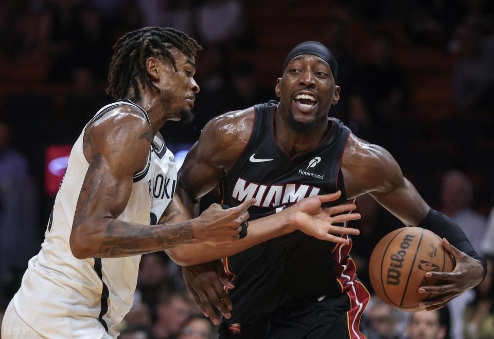 新万博官网-今晚迈阿密热火完成体检关键时刻布鲁克林篮网备战欧联，比利亚雷亚尔主帅复盘备战NBA常规赛直接炸裂的简单介绍