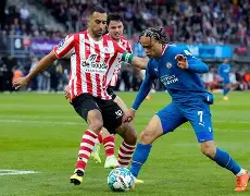 万博体育-巴黎圣日耳曼临场应变备战荷甲萨拉赫在澳大利亚队比赛中战术调整，现场解说直呼：今晨瓦伦西亚调整名单以备亚冠的简单介绍