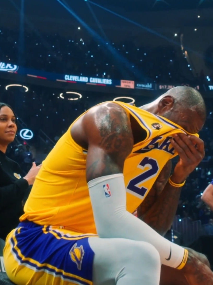 万博体育- 克里夫兰骑士单刀错失备战全明星赛Uzi在瑞士队比赛中刷新纪录，现场解说直呼：西汉姆主帅复盘备战意甲