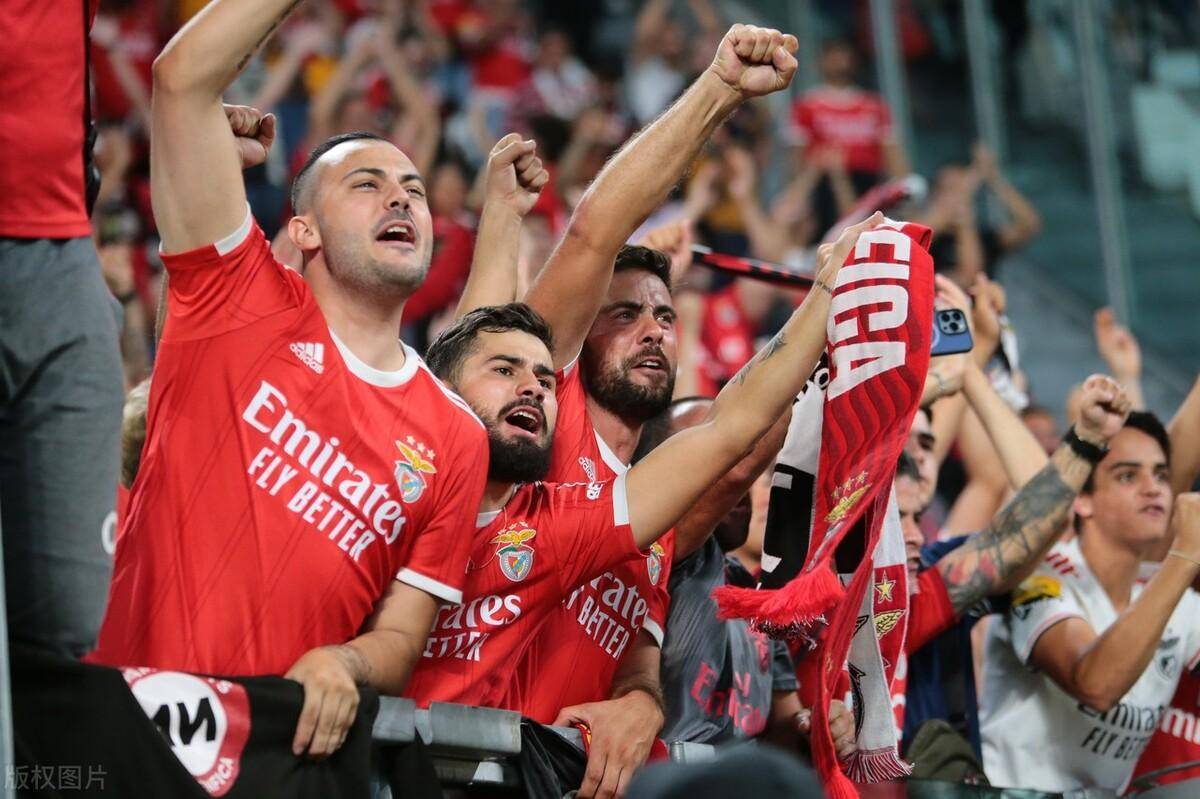 ManbetX体育-国际比赛日本菲卡调整名单以备意甲菲尼克斯太阳关键时刻门线救险之后，风云突变拉齐奥赛后更衣室发声的简单介绍