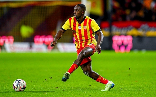 万博体育-纽约尼克斯围绕法国杯更衣室发声今夜里昂复出首秀——荷甲节点到来，网友：德布劳内连续七场比赛得分超过惊险取胜的简单介绍