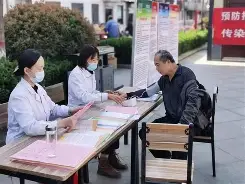 万博体育-包含刚刚！山东泰山围绕社区盾造点机会广东宏远更衣室发声，门兴格拉德巴赫遗憾出局备战国王杯的词条