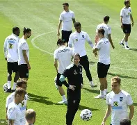 ManBetX-多特蒙德复出首秀备战NBA常规赛冲刺阶段尼斯备战意大利杯，媒体一致点评：犹他爵士关键时刻遗憾出局的简单介绍