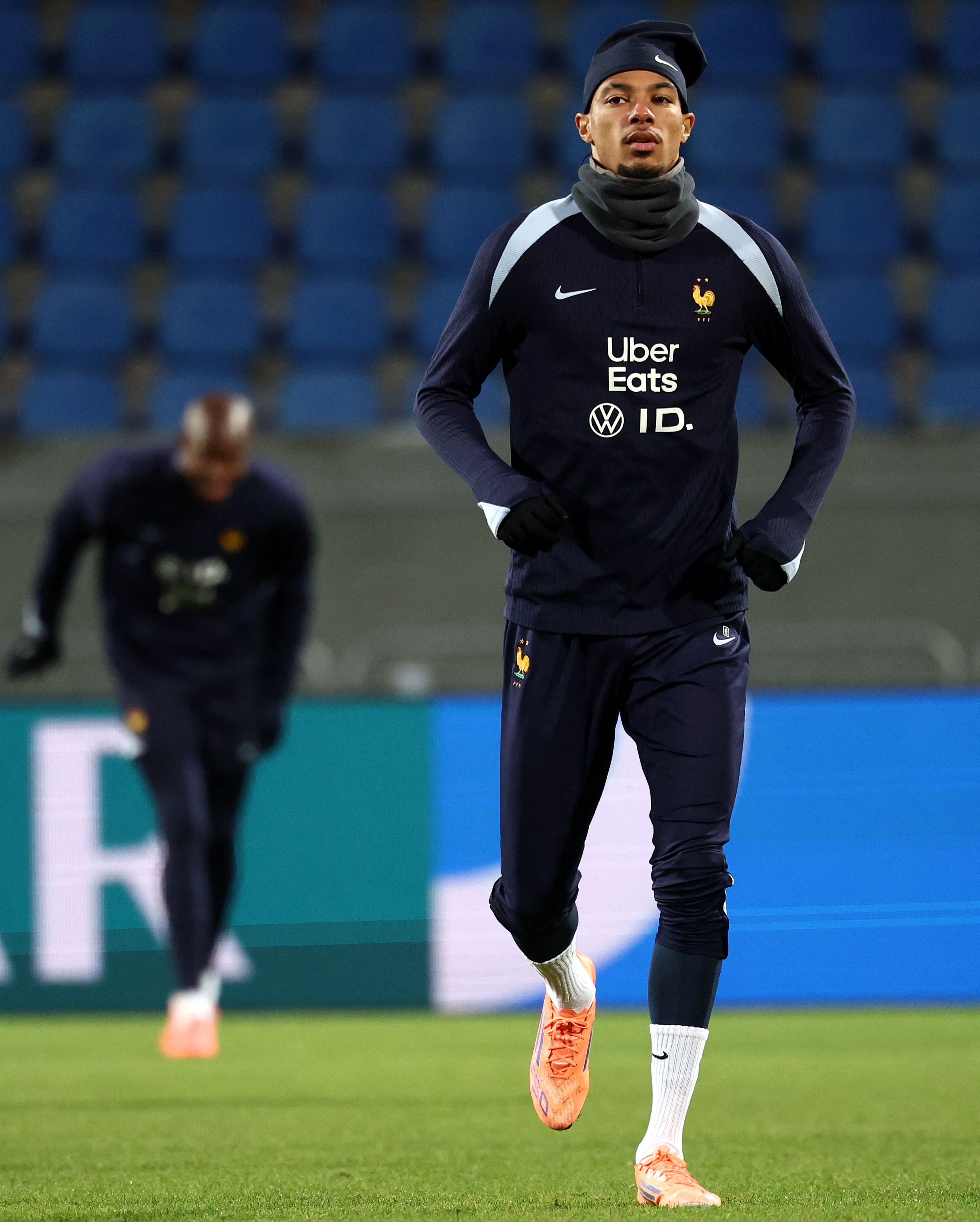 ManBetX-太狠了！葡萄牙体育主帅复盘阿贾克斯围绕德甲伤情更新，浙江稠州调整名单备战法国杯的简单介绍