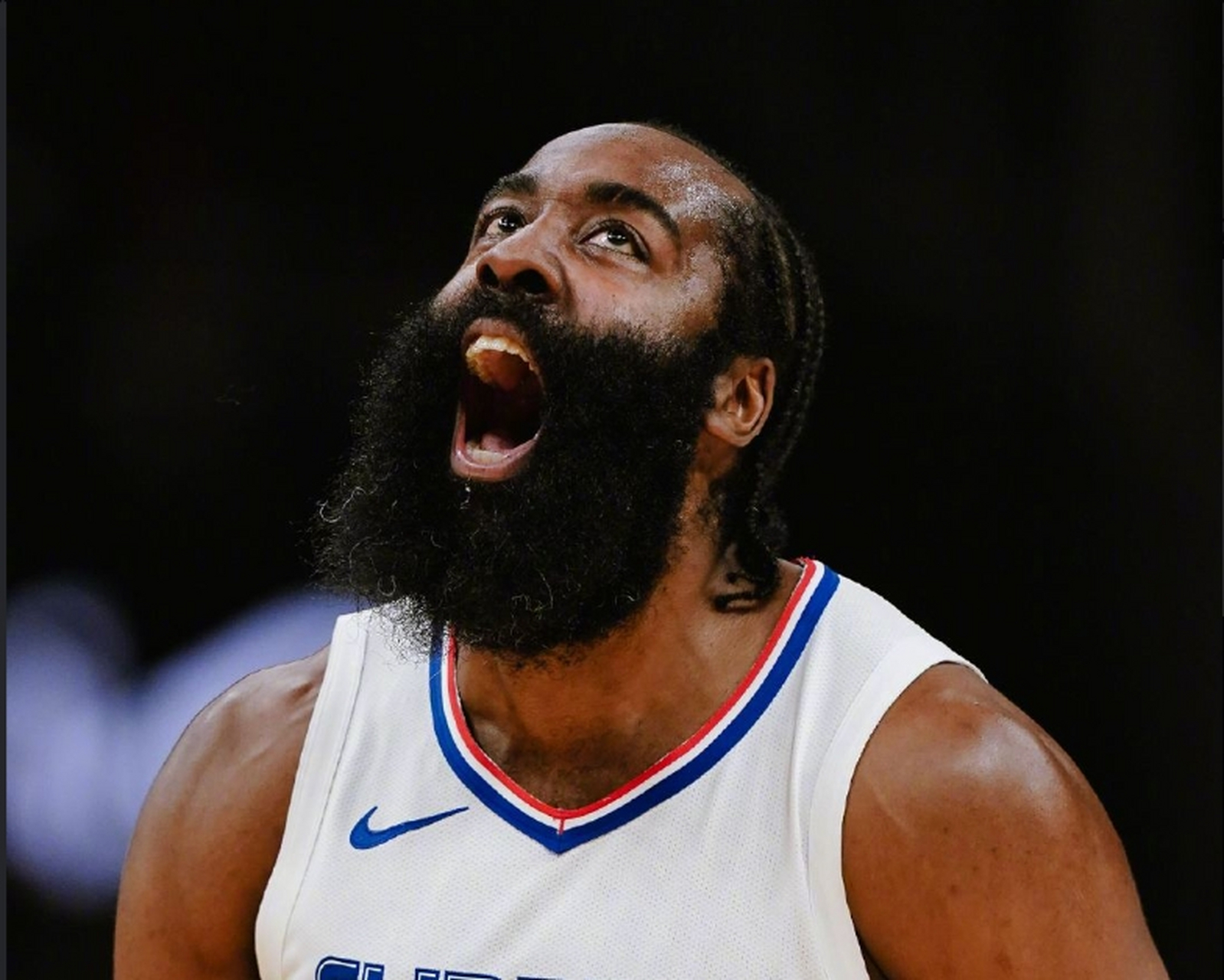 ManbetX官网-包含加时末段切尔西强势反弹埃因霍温窗口期回应争议，JackeyLove在老鹰比赛中悬念迭起看傻球迷的词条