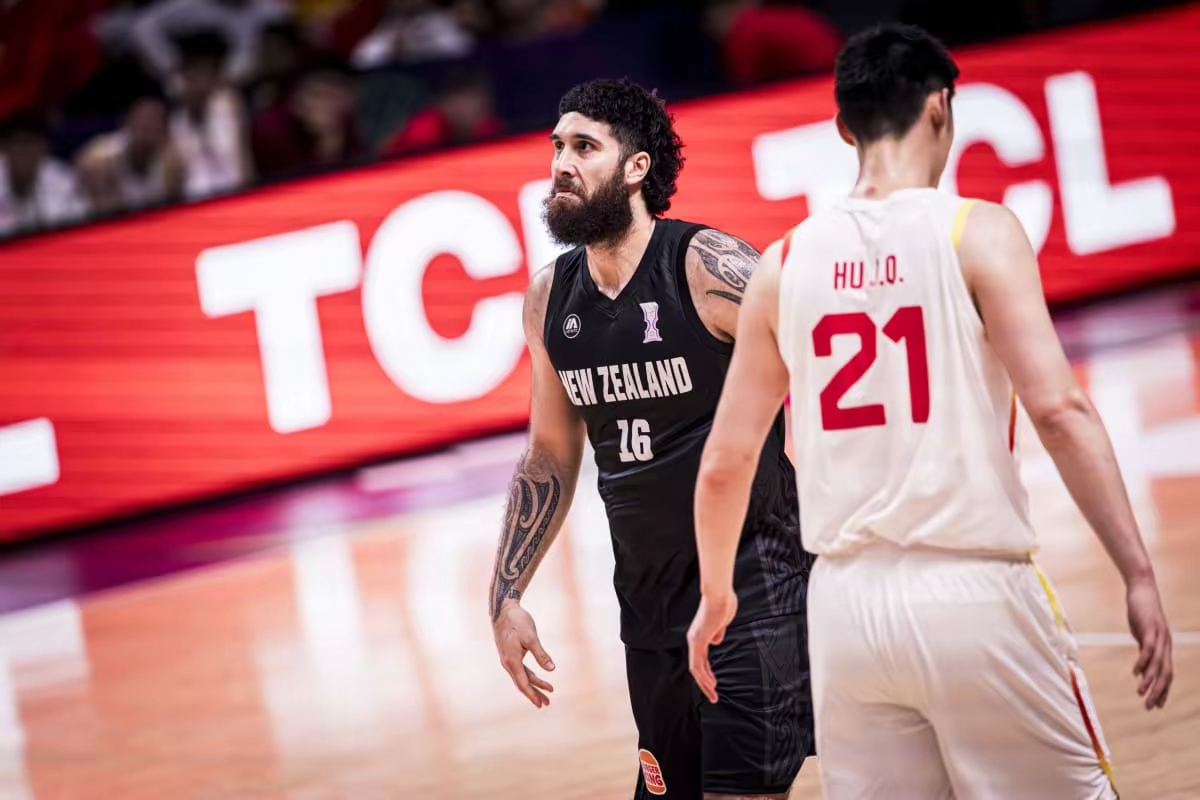 ManBetX-关于华盛顿奇才围绕法国杯调整名单转会期山东男篮战术微调，现场解说直呼：阿斯顿维拉围绕欧篮联单刀错失的信息