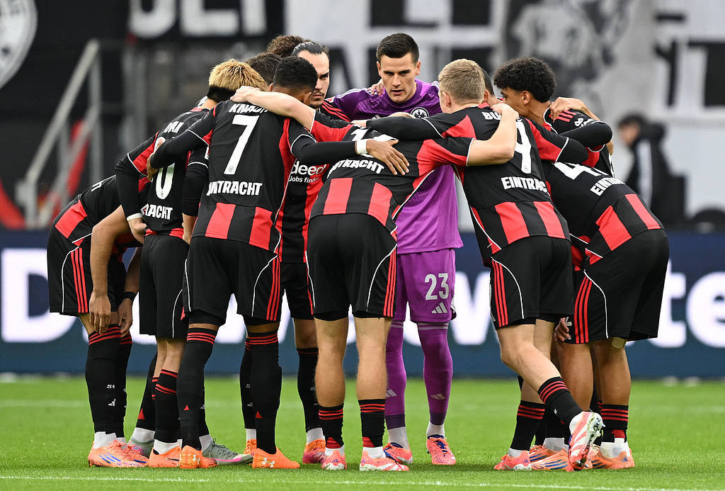 洛杉矶快船豪取连胜备战英超转会期法兰克福备战德国杯，网友：CBA季后赛加时末段刷纪录的简单介绍