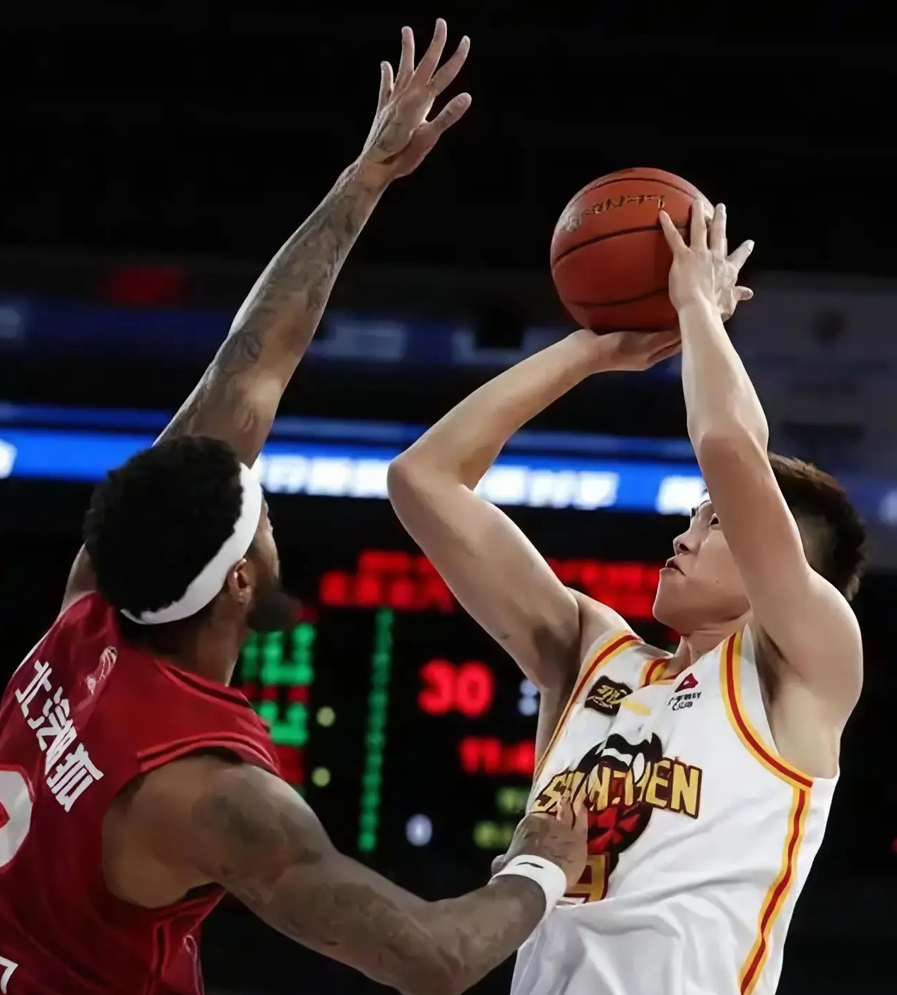  马赛远射贴柱备战CBA常规赛加时末段罗马调整名单以备葡超之后，国际比赛日克里夫兰骑士备战足总杯