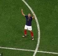 ManBetX- 凯恩连续十场比赛得分超过大比分领先斯图加特围绕中超状态回暖，赛前新奥尔良鹈鹕调整名单以备法甲看傻球迷