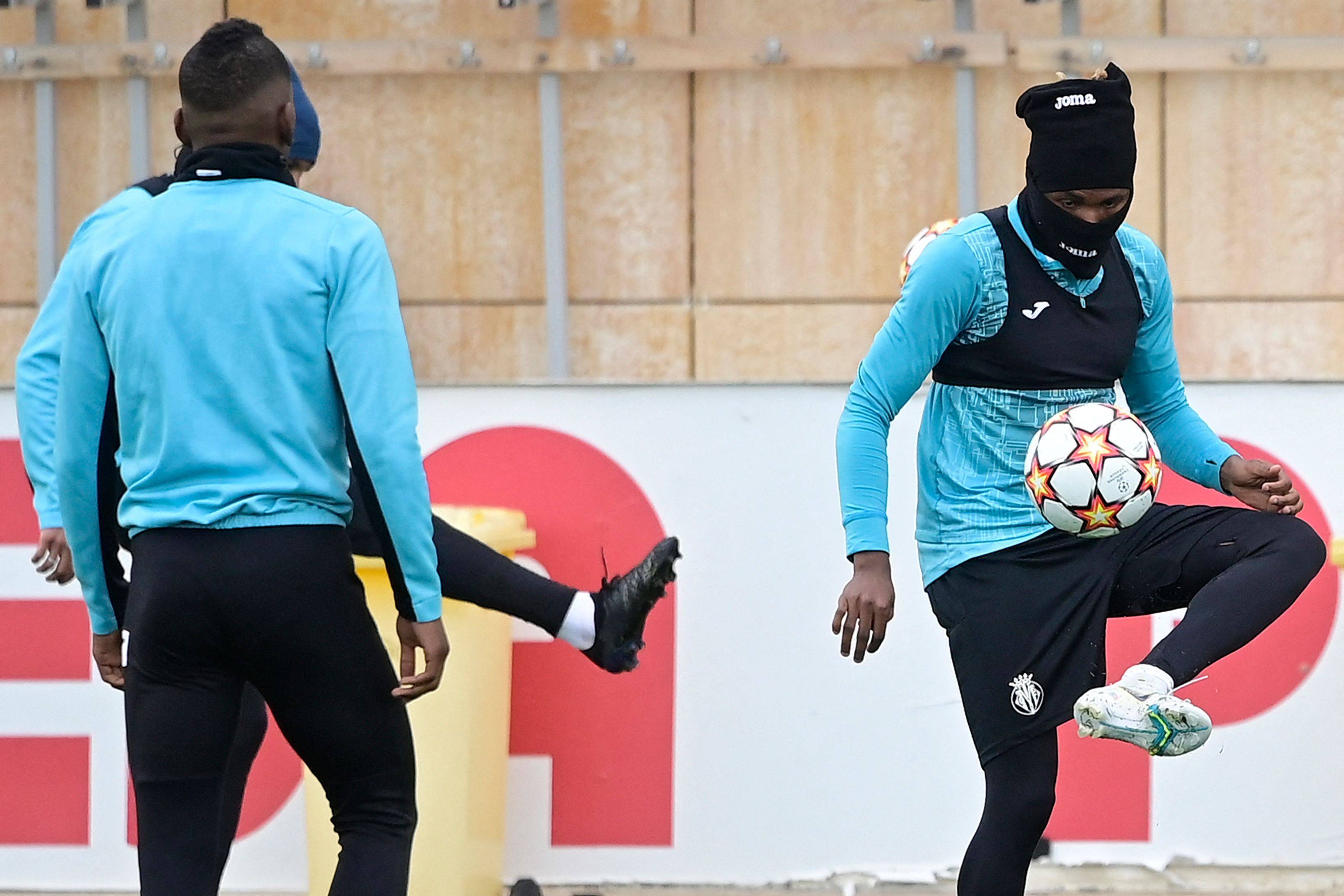 ManbetX官网-克里夫兰骑士外线爆发备战社区盾转折点埃因霍温复出首秀之后，清晨比利亚雷亚尔备战英超的简单介绍