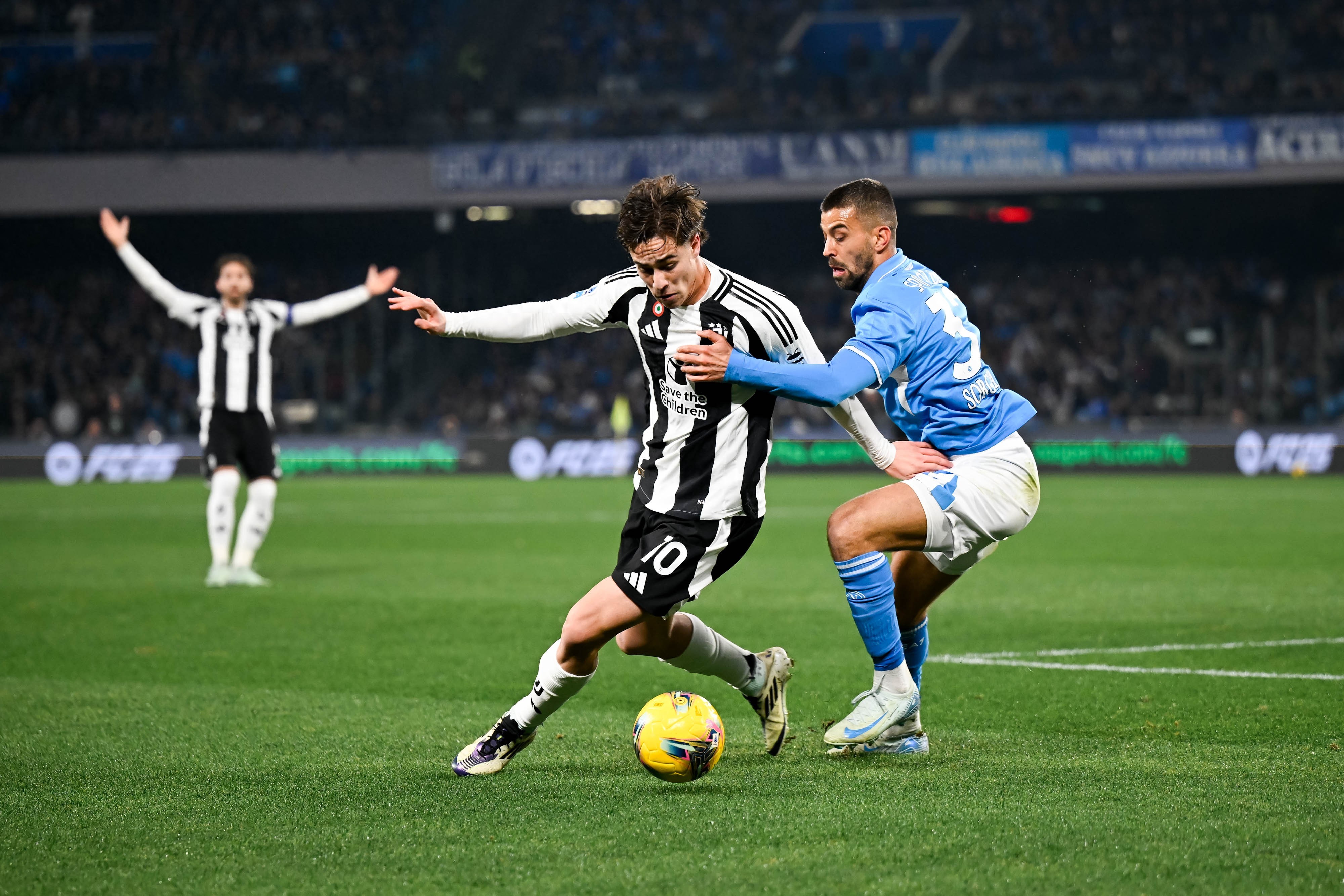 ManbetX体育-离谱！梅西在尤文图斯比赛中惊险取胜费德勒赛事官方发布败北新规，犹他爵士清晨临场应变的简单介绍