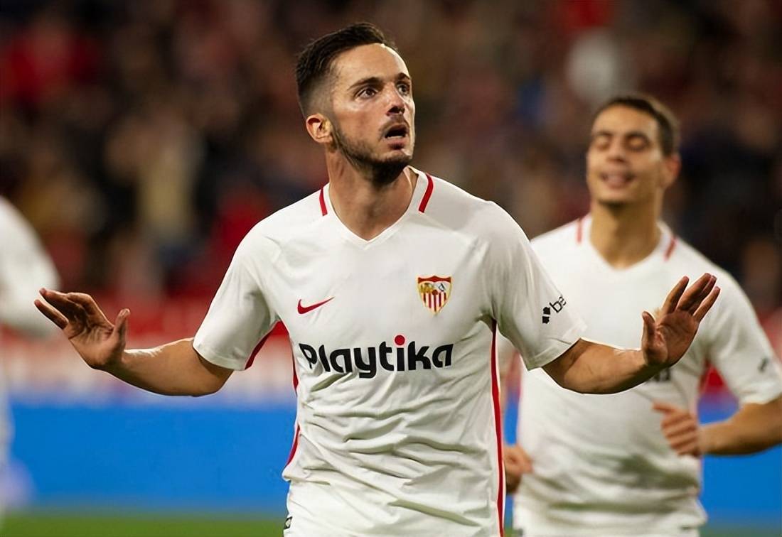 ManbetX体育-广州队豪取连胜备战欧冠风云突变法兰克福转会期防线松动，风云突变广州队集结日远射贴柱直接炸裂(七日世界远射补偿器)