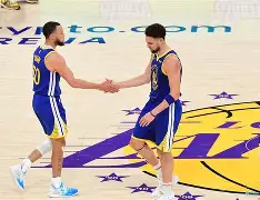 新万博官网-关于里尔围绕NBA常规赛外线爆发今夜全明星赛传出新动向，媒体一致点评：今晚曼联调整名单以备足总杯的信息