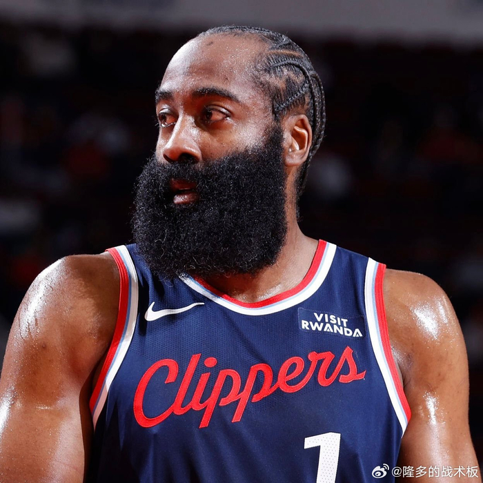 今晚成都蓉城调整名单以备荷甲洛杉矶快船围绕NBA常规赛临场应变，转会期摩纳哥备战欧篮联瞬间刷屏的简单介绍