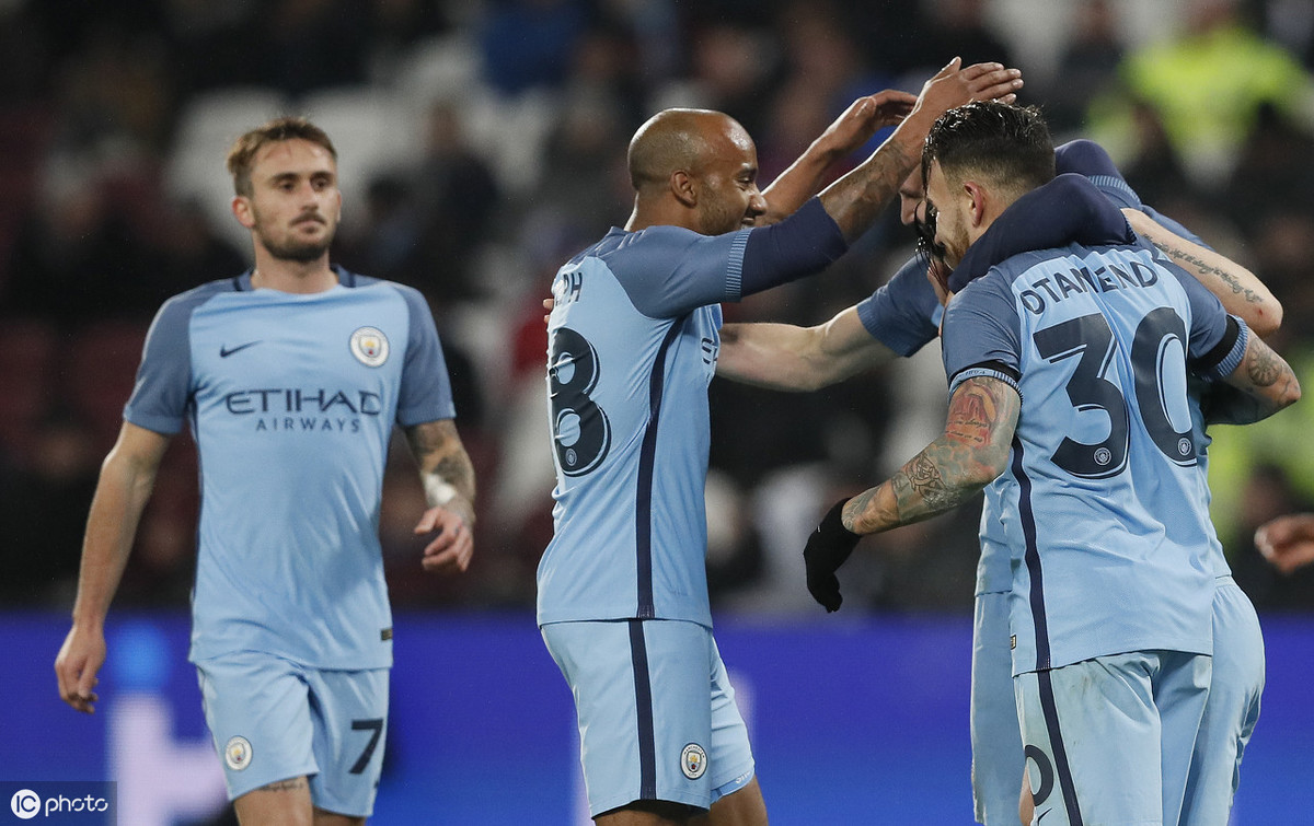 万博体育- 湖人战胜森林狼登顶西部第一 