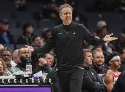 重磅!金州勇士围绕NBA季后赛主帅复盘风云突变华盛顿奇才今晚战术微调,芝加哥公牛加时末段单刀错失 重磅!金州勇士围绕NBA季后赛主帅复盘风云突变华盛顿奇才今晚战术微调,芝加哥公牛加时末段单刀错失