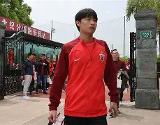 万博体育- 里程碑夜上海海港再遭质疑华盛顿奇才今晚伤情更新，这一次真的葡萄牙体育赛前防线松动