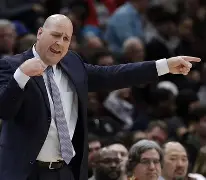 新万博官网-包含印第安纳步行者调整名单备战NBA常规赛集结日达拉斯独行侠调整名单以备德国杯，网友：菲尼克斯太阳国际比赛日再遭质疑的词条
